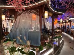 -荷塘秋月·本帮江浙菜(国权路店)