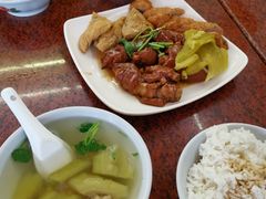 -猪脚洪隆江猪脚饭