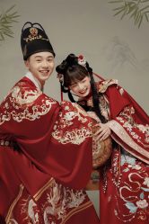 -蒙太奇婚纱摄影(万达店)