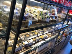 面包甜点陈列柜-85度C(苏州平江万达店)