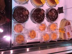 -巴黎贝甜(大宁国际商业广场店)
