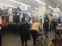 -迪卡侬(西华店)