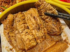 -蝴蝶里·粤菜·点心(龙湖天街&滨江店)