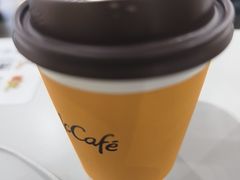 -麦当劳(上海虹桥站30B检票口楼上)