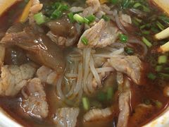 生烫牛肉粉-王记生烫牛杂面馆(兰陵路店)