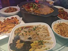 -巴特餐饮6加1音乐餐吧·新疆菜