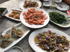 -四川小胡子海鲜(丁村万人海鲜广场店)