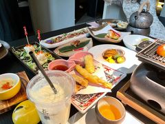 -花潮料理艺食馆(成都万象城店)