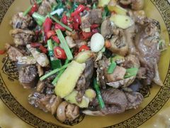 烧鸡公-红辣椒土菜馆(东江大道店)
