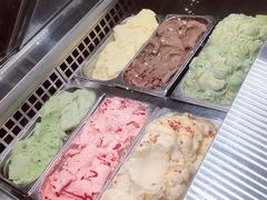 冰淇淋-富力希尔顿酒店·地阔自助餐厅