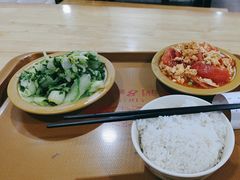 -泰润8号饭堂(闻喜路店)