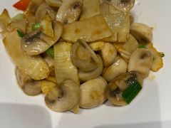 口菇炒冬笋-文华小渔村(椒江康平路店)