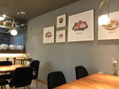 -POKEE VIA&Brunch·维娅(重庆来福士店)