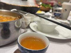-红鼎豆捞·非遗鲍皇汤火锅(宝丰路店)