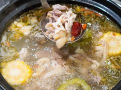 -野迹·石橄榄鸡·烧烤(新洲店)