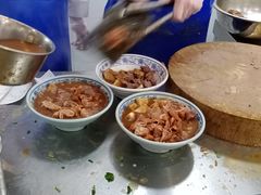 卤煮火烧-门框胡同百年卤煮(新街口店)