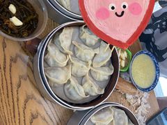 -金城包子牛肉灌汤包(台东四路店)