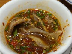 -乡土特色.冷锅鱼.牦牛肉汤锅