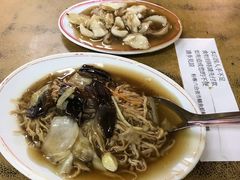 -六合夜市