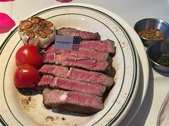 -MONICH牛排融合餐厅(和义大道购物中心店)