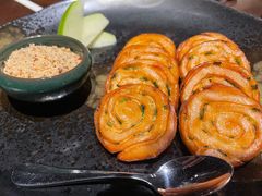 鸭肝酱伴葱油饼-杭州西子湖四季酒店·金沙厅