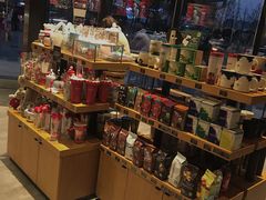 零售区-星巴克(成都东站店)