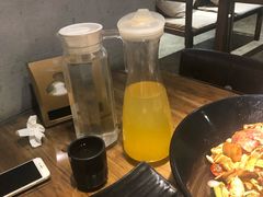 -拿渡麻辣香锅(银泰创意城店)