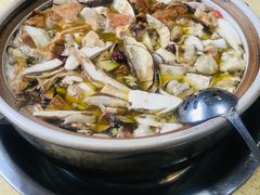 -东巴谷野生菌火锅餐厅