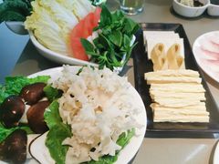 -享月汤皇·海鲜小火锅·聚会(曲江创意谷店)