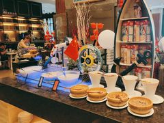 -亚龙湾希尔顿自助餐厅·海鲜·烧烤·沙滩BBQ·现场乐队