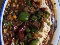 泡椒鸡杂面-吴记喜利来老面馆(新光华街店)