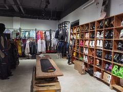 -4+2肆加贰雪具库(上庄店)