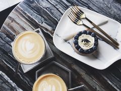 -UNI UNI(环亚凯瑟琳店)