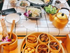 -卤校长重庆老火锅(南岗万达店)