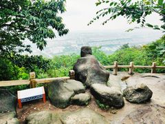 -灵岩山风景区