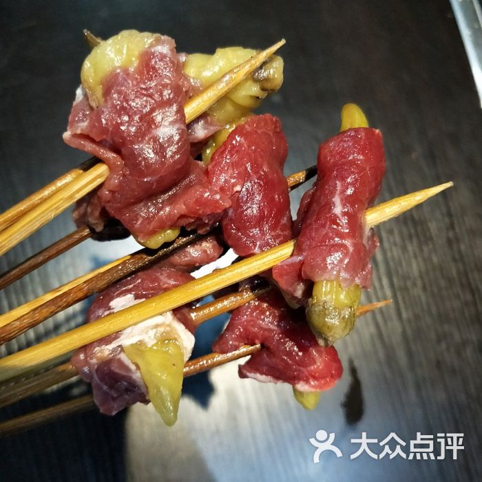 泡椒牛肉,香菜牛肉,原味牛肉                 dpuser_7816079235