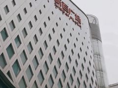 -新百广场(中山西路店)