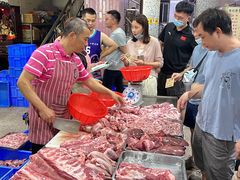 -标记美食新鲜猪杂(兴南大道店)