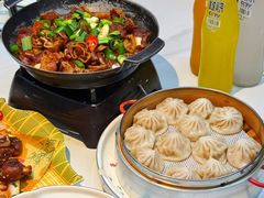 -安吉龙王山峡谷漂流