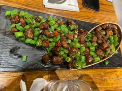 椒香牛肉-苹果树下艺术餐厅(宋庄店)