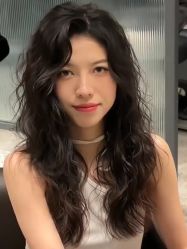 -H·Y HAIR SALON烫发·染发·造型