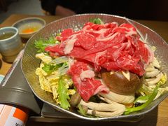牛肉寿喜锅-初居食屋日式料理(万象城购物中心店)