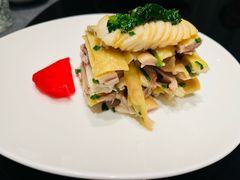 -HOMES上海本帮菜(襄阳公园店)