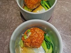 老式狮子头-闫府私房菜·老字号(恒隆店)