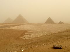 -吉萨金字塔群