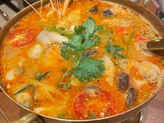 海鲜冬阴功汤-CHINCHIN 青青·泰国料理(万象食家店)