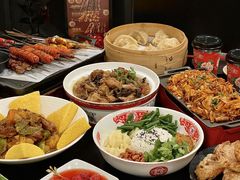 -红东阁东北菜烤肉酒馆(CROSS万象汇店)