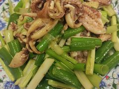-闯关东东北农家菜(崂山石老人店)