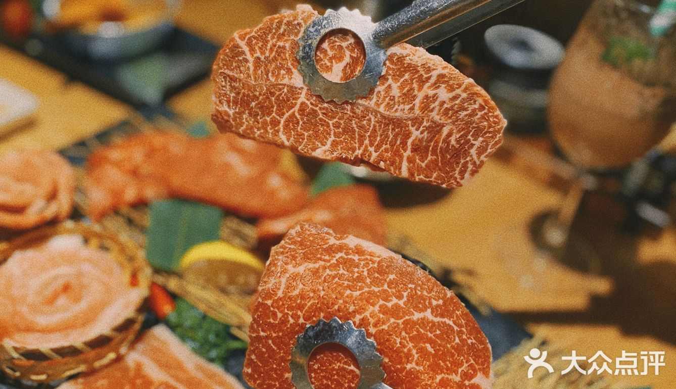 份量多到两个女孩子都吃不完️除了软糯的年糕