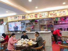 大堂-陆记鹅庄·潮汕菜·狮头鹅(大仟里店)